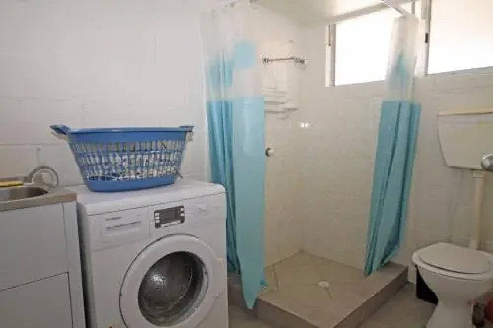 Unbeatable Waterfront Location