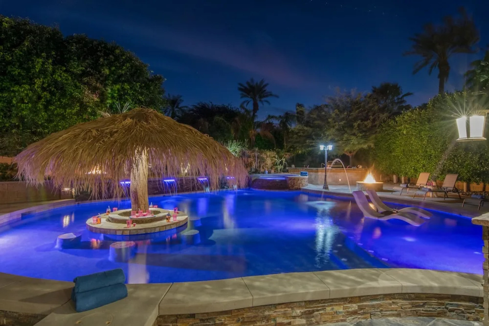 Aquarius of the Desert Six Bedroom House