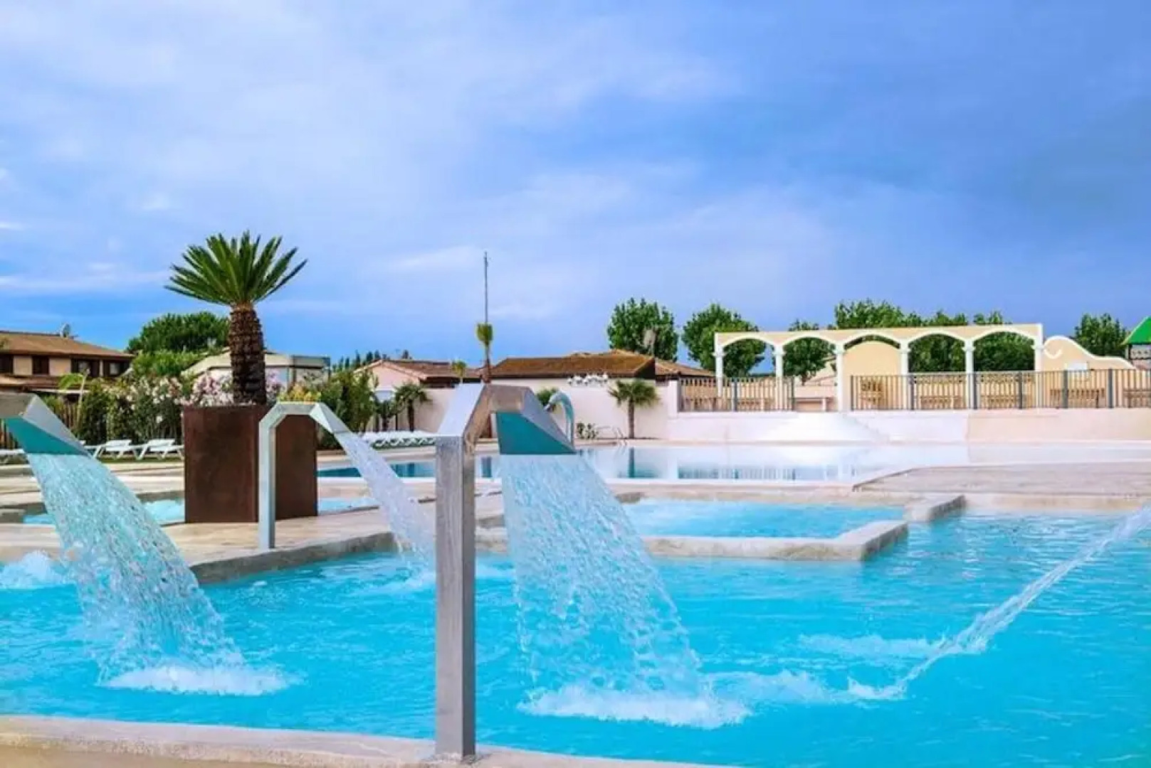 House With 3 Bedrooms in Portiragnes, With Shared Pool, Furnished Terrace and Wifi