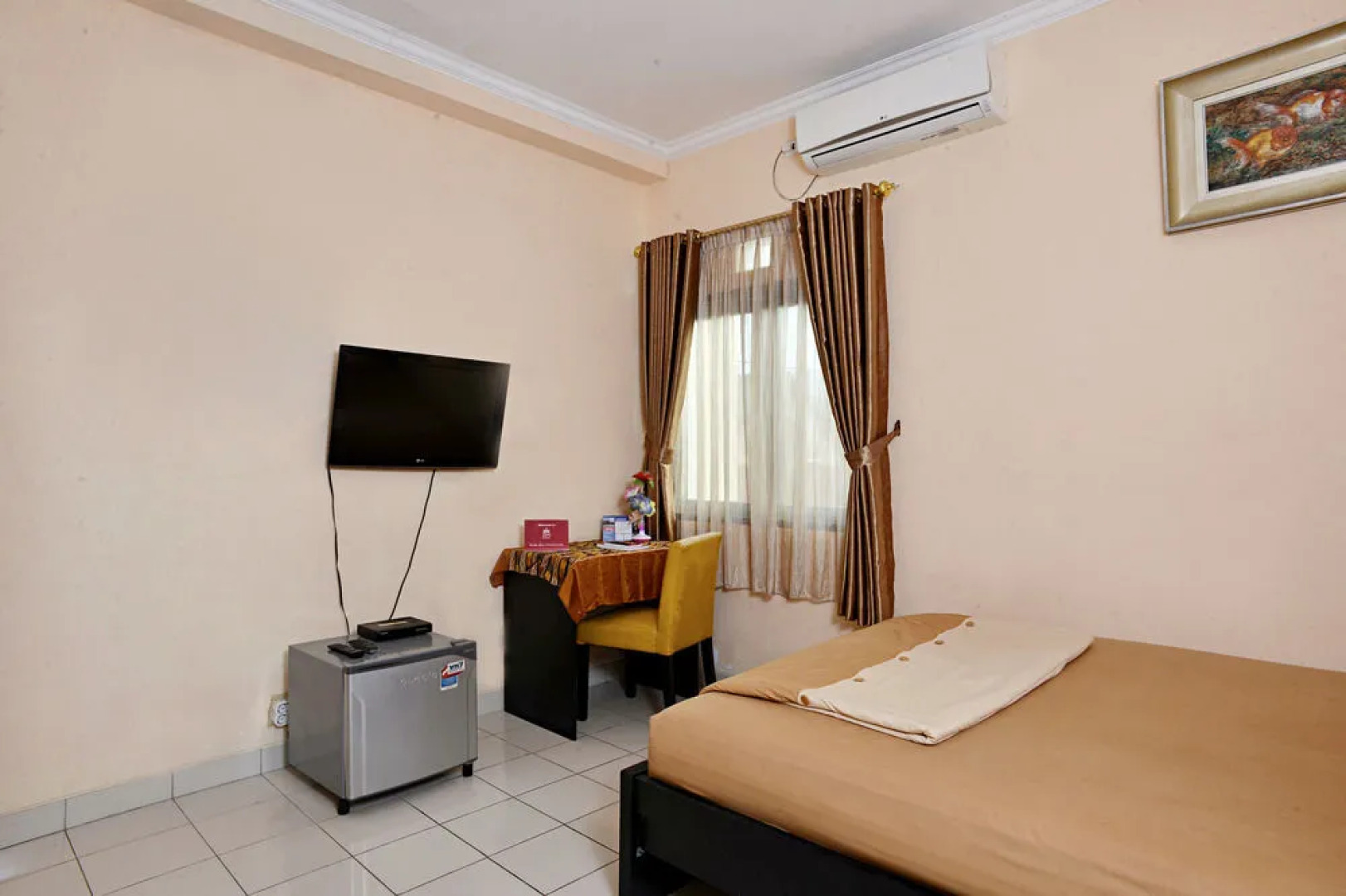 Zen Rooms Karet Tengsin