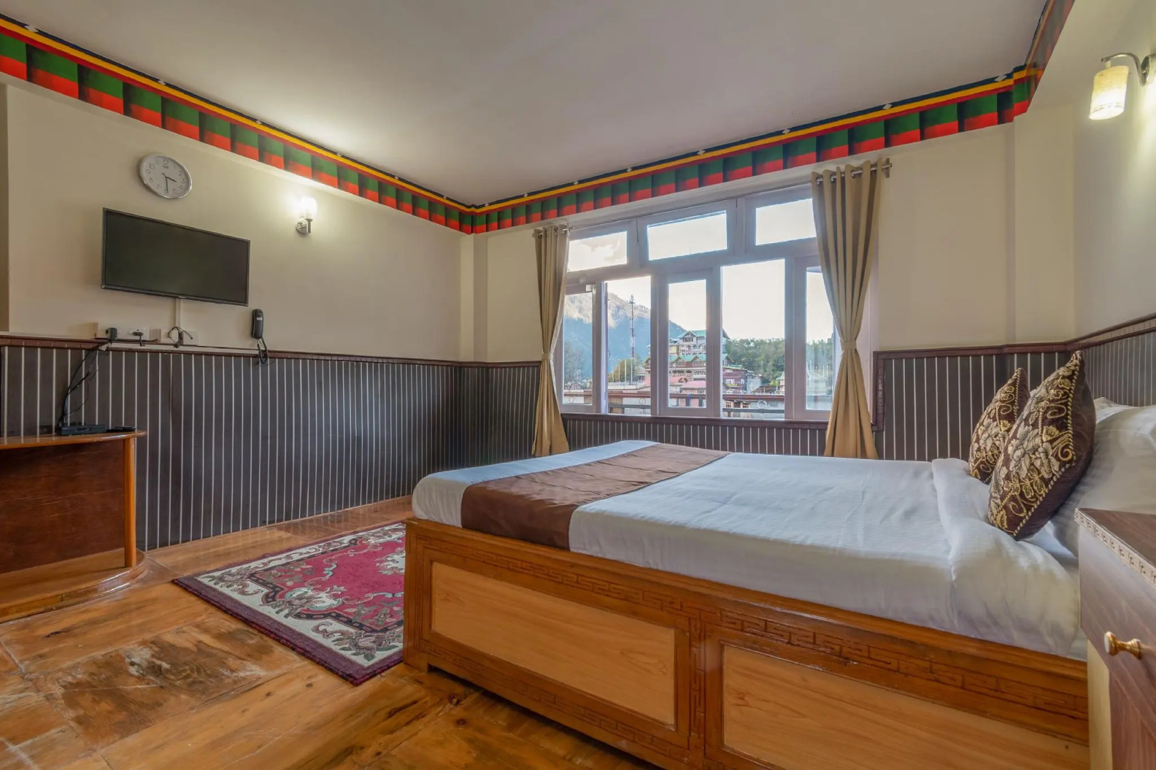 Magellan's The Grand Lachen