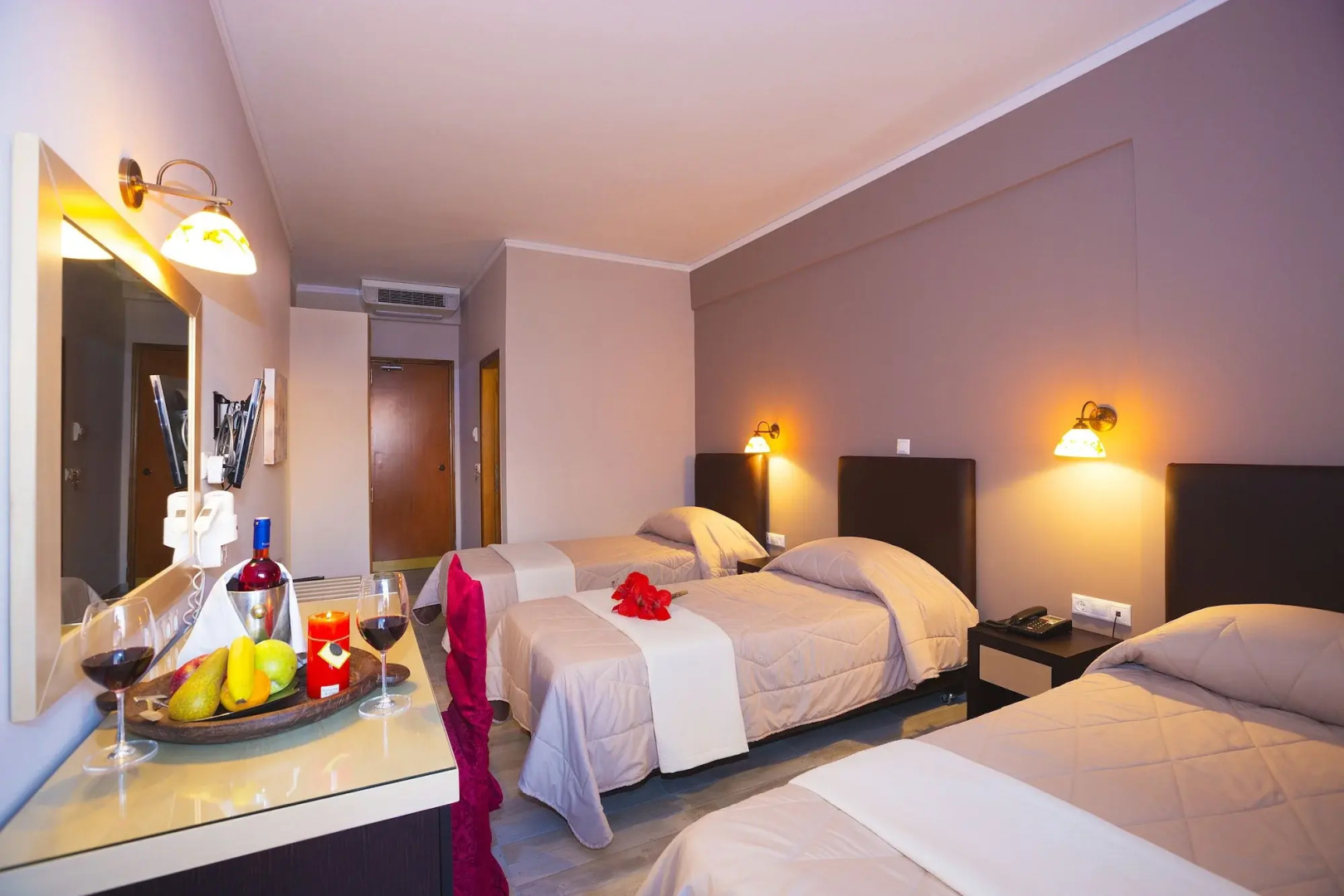 Kyparissia Beach Hotel