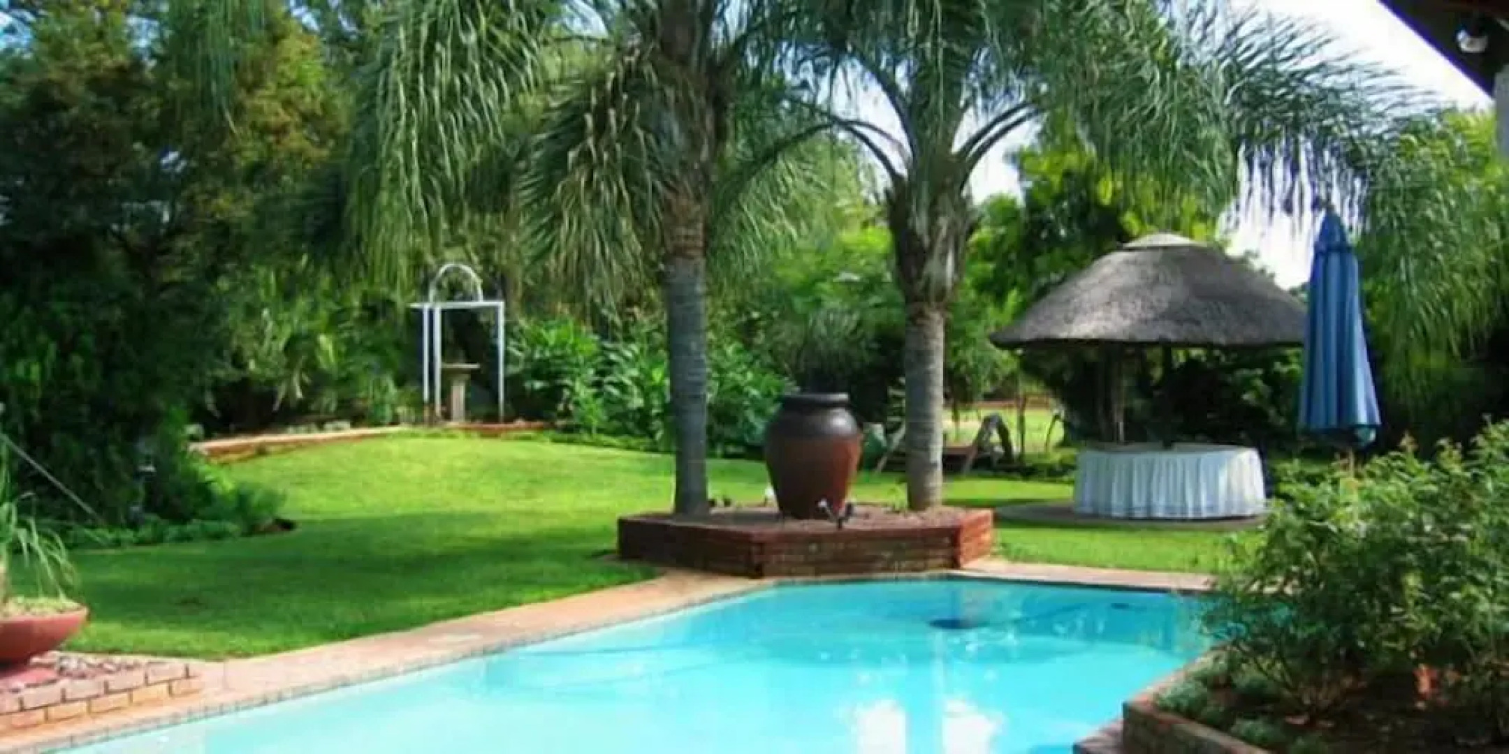 Komma Nader Gastehuis