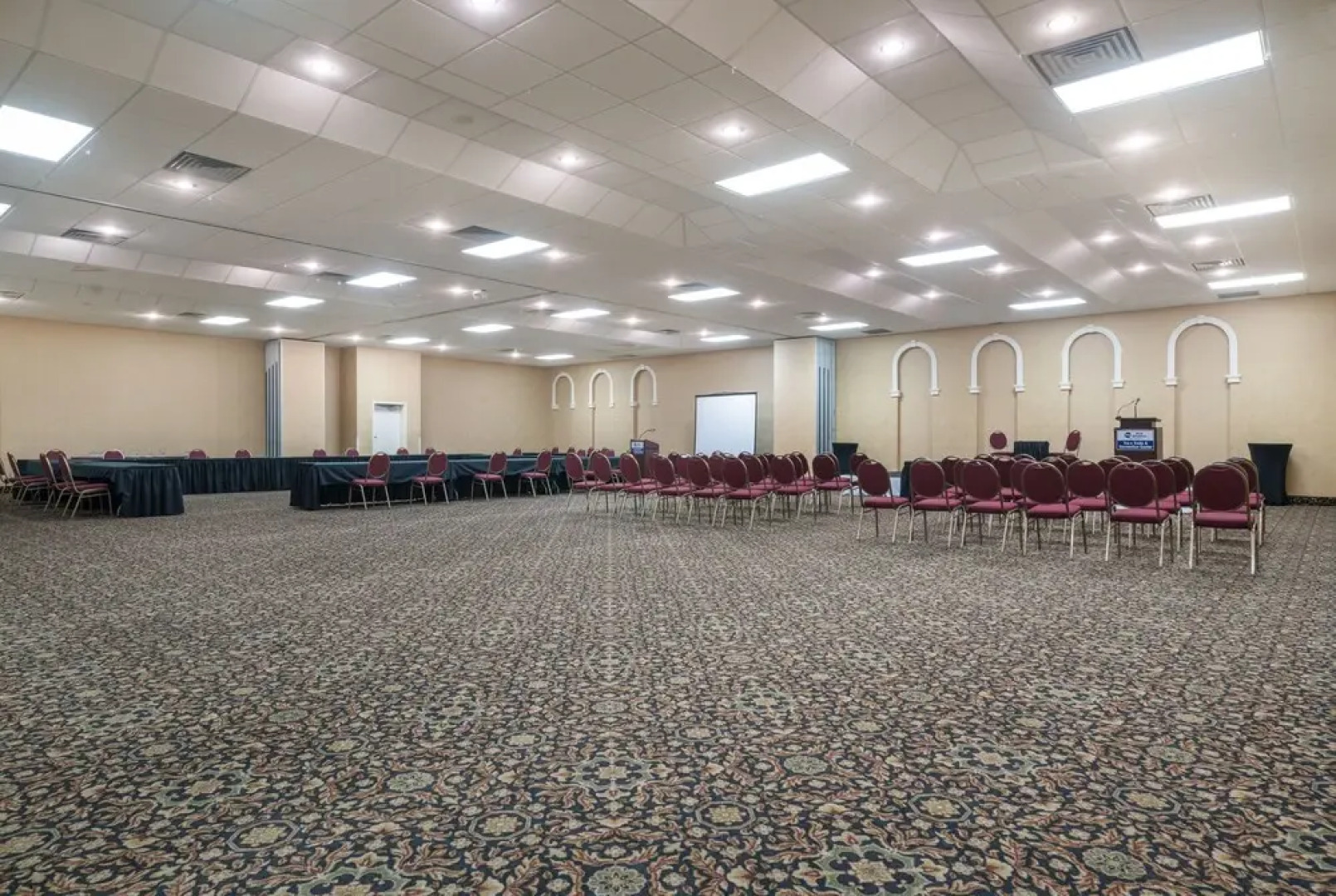 Glengarry Extended Stays