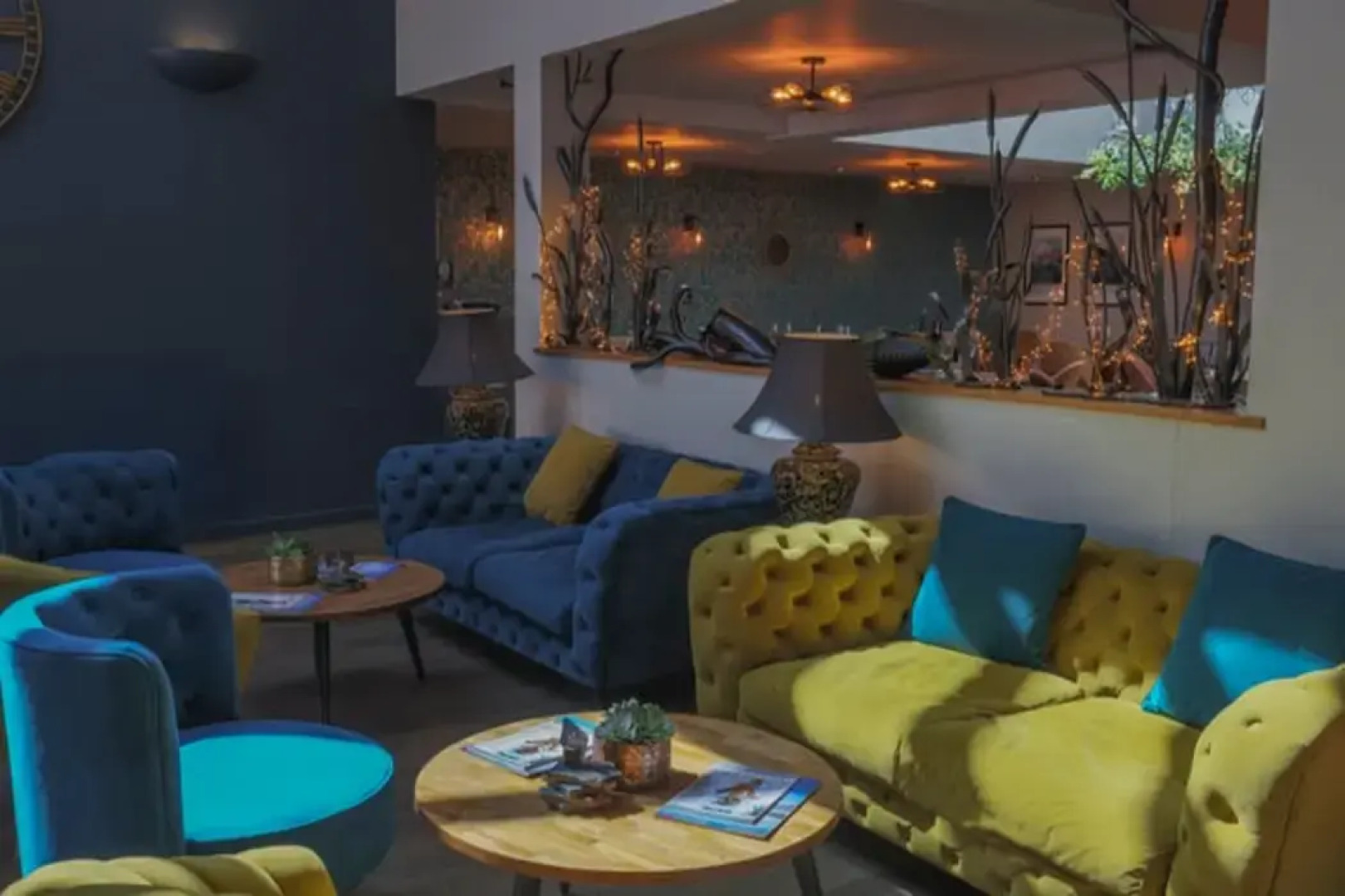 The Crooklands, BW Signature Collection