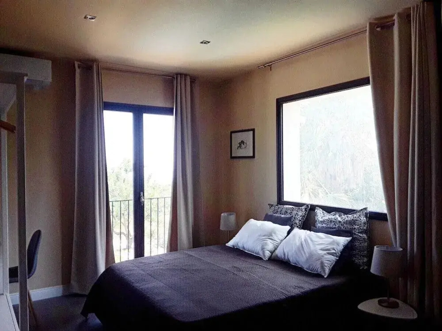 etna petit resort