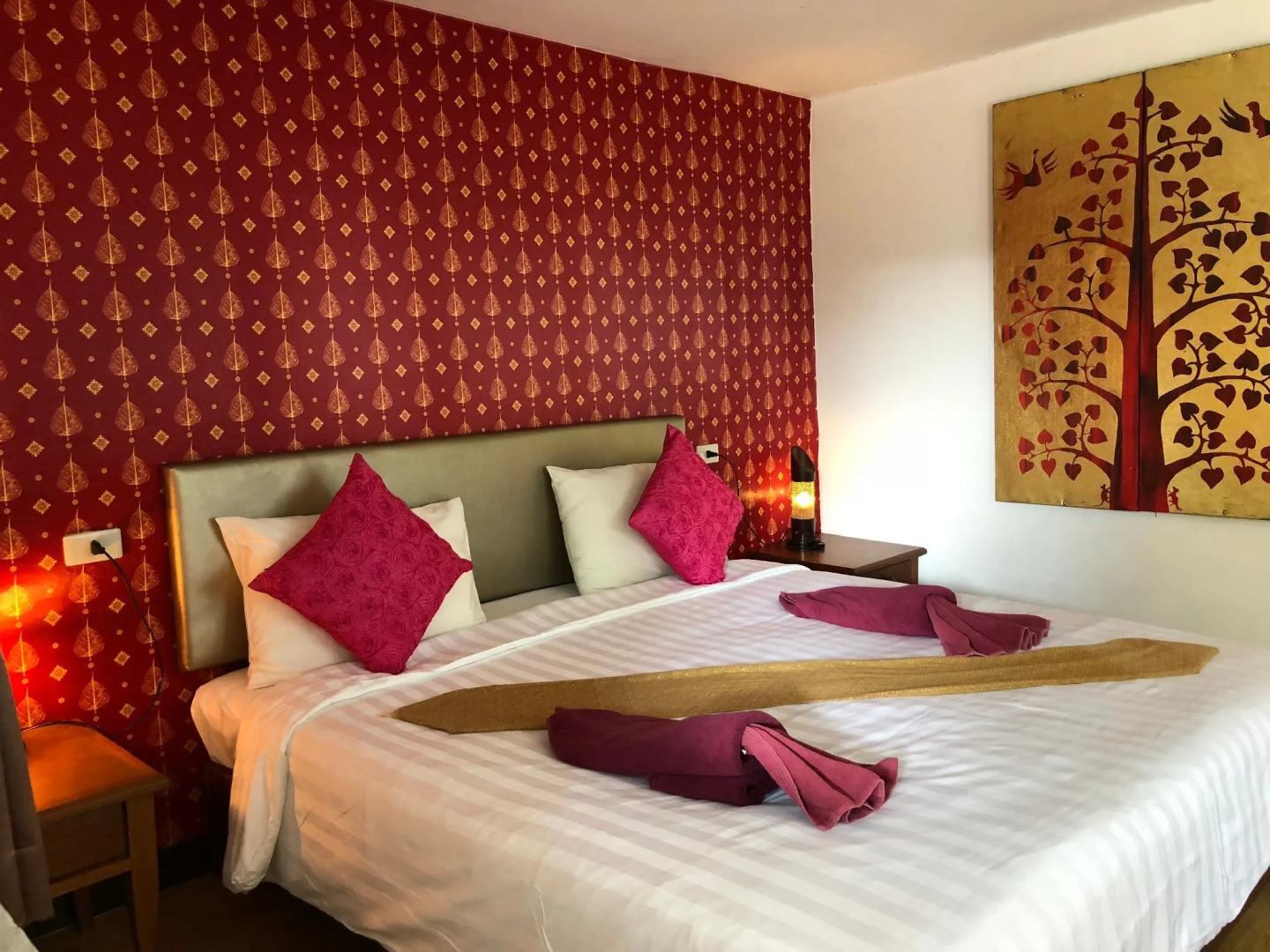 Paradise Resort PHI PHI