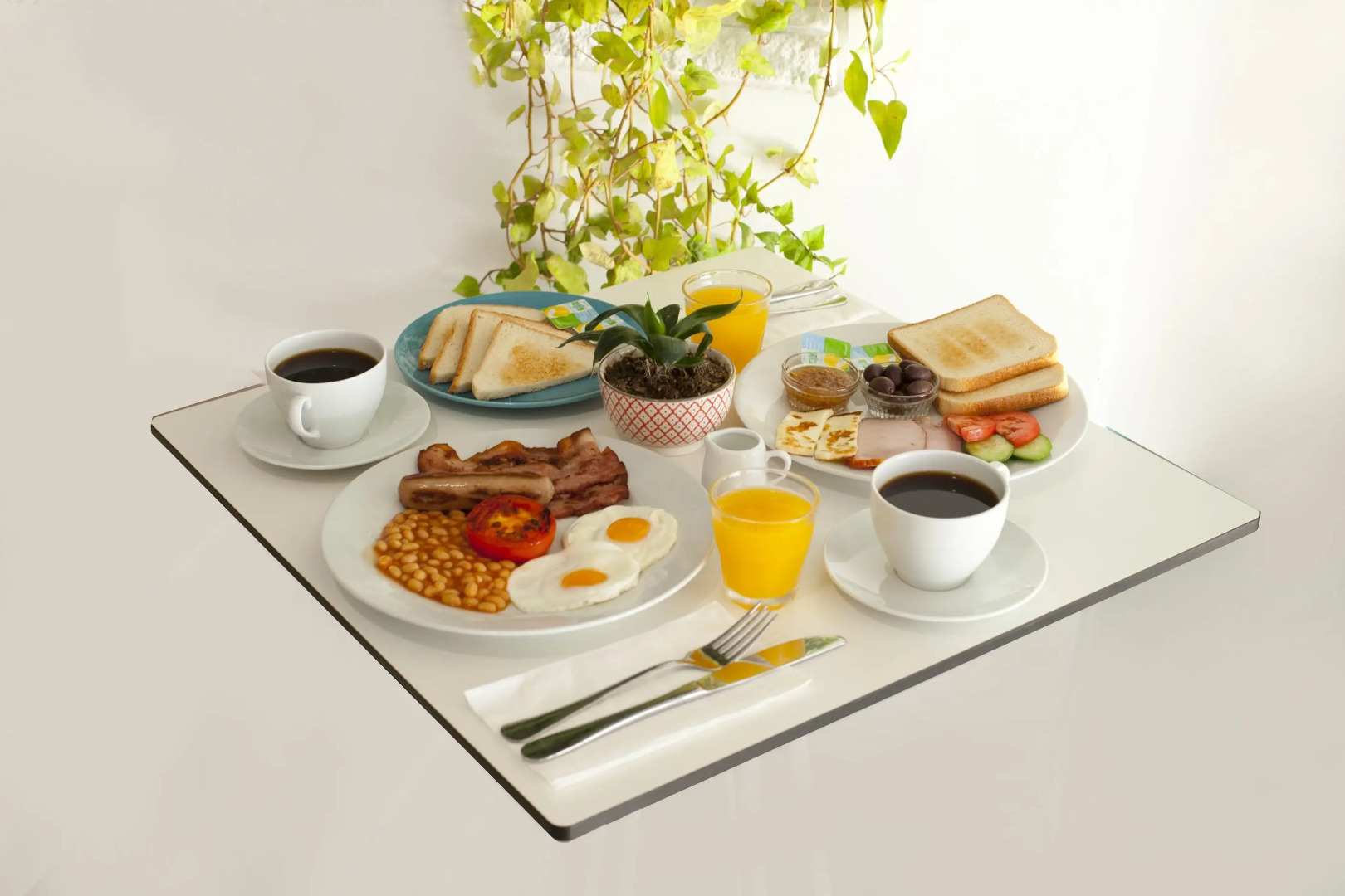 Costantiana Beach Hotel Apartments