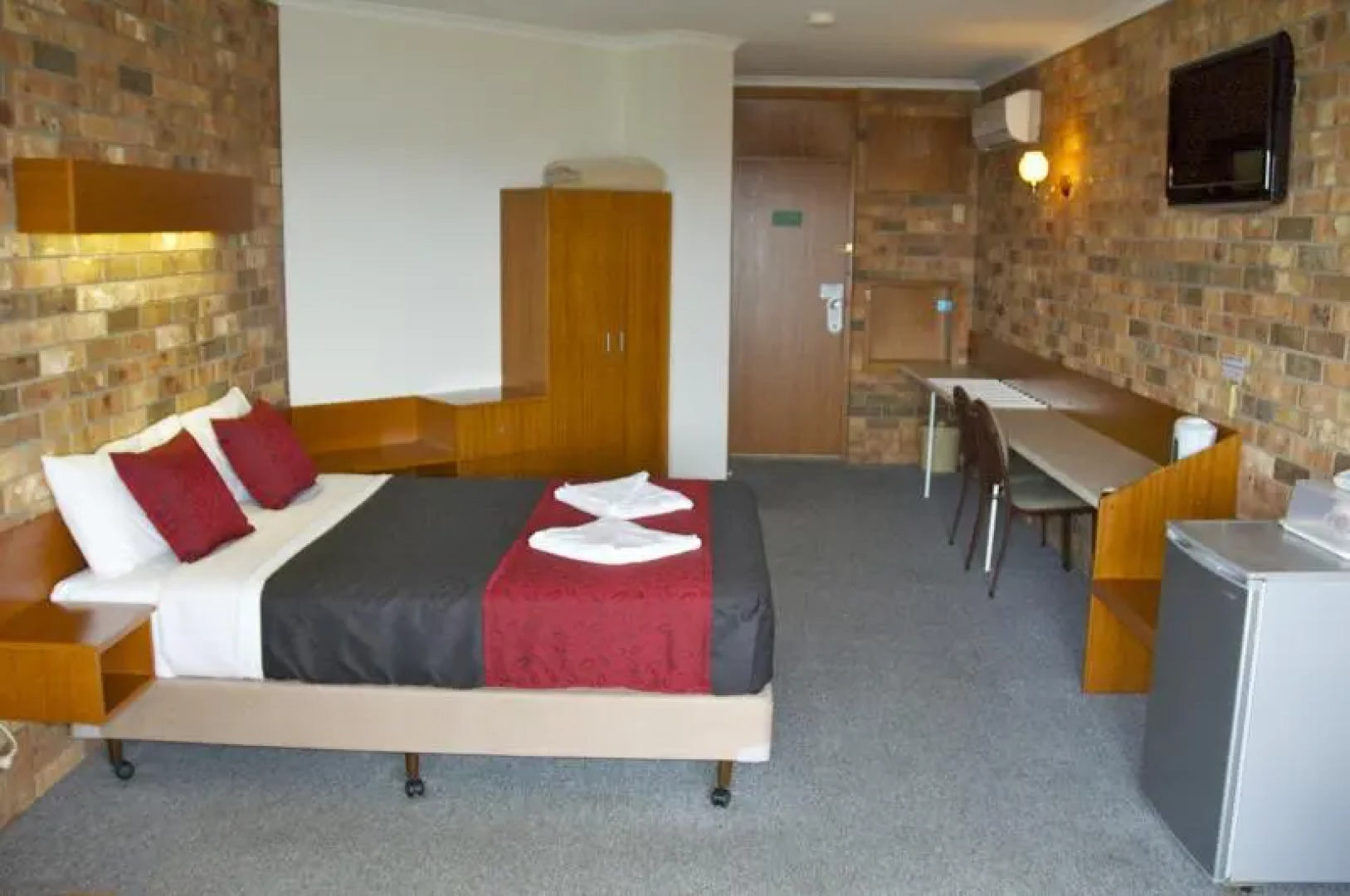 Comfort Inn Wisteria Lodge