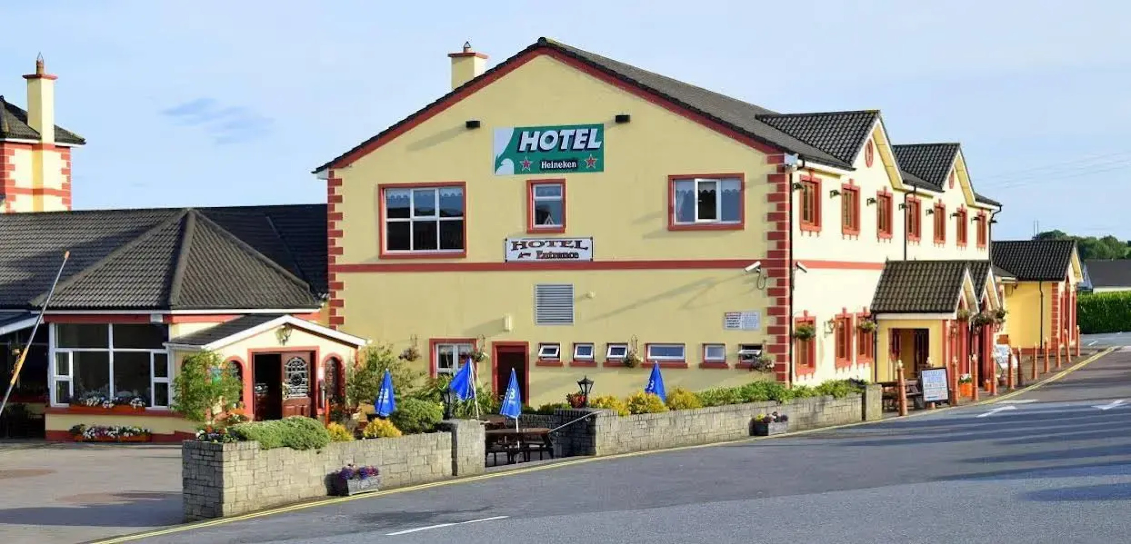 The Rhu Glenn Hotel