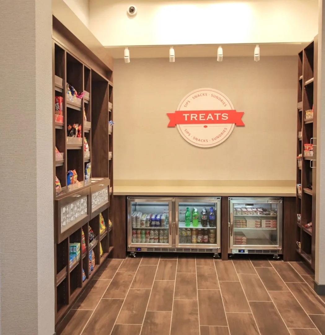 Hampton Inn by Hilton Lead