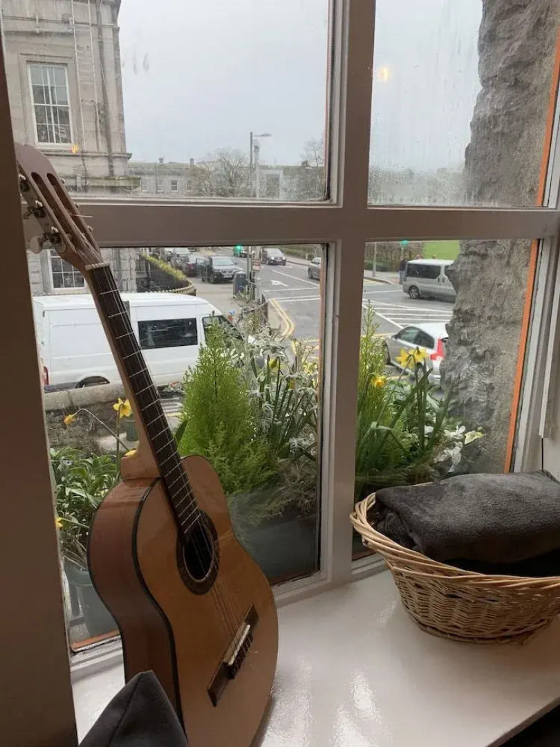 Galway City Hostel & Bar