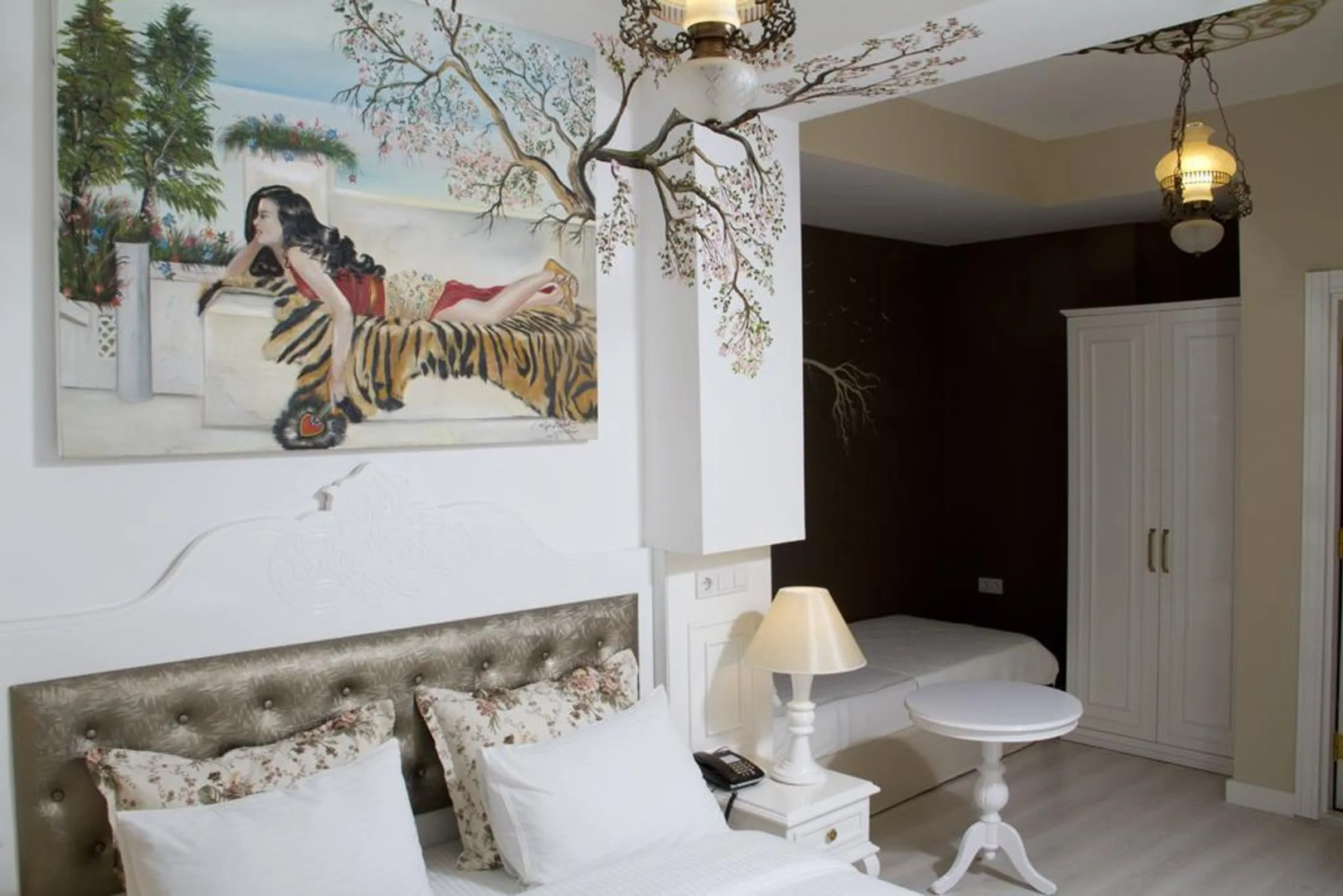 Ozkavak Hotel Kaleici