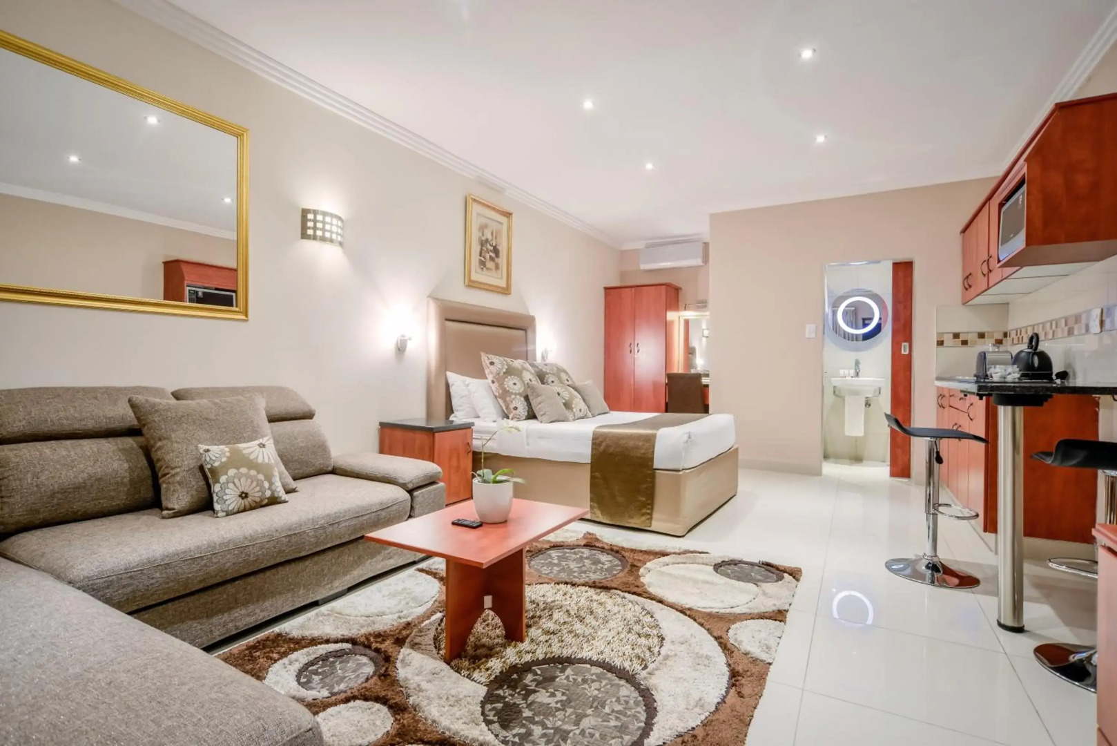 The Cycad Lodge & Chalets