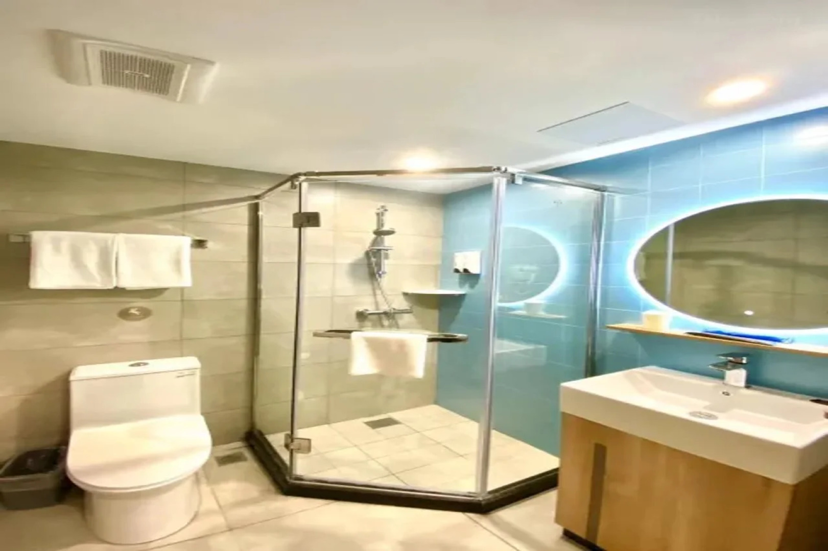 Home Inn Neo (Fuzhou Wuyi Square, Nanmendou Metro Station)