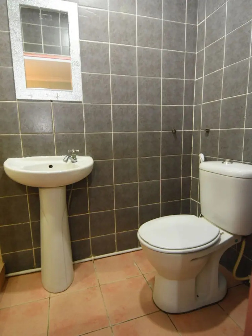 OYO 89642 Highway Inn