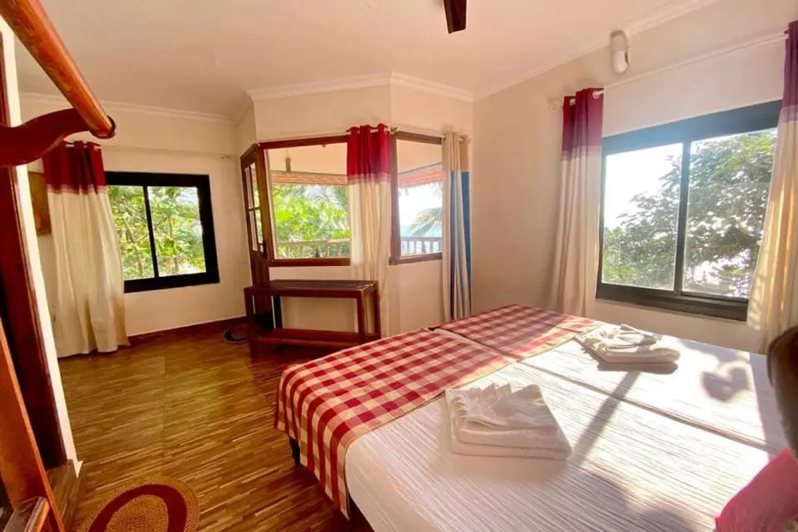 Seashell Harish Beach Home