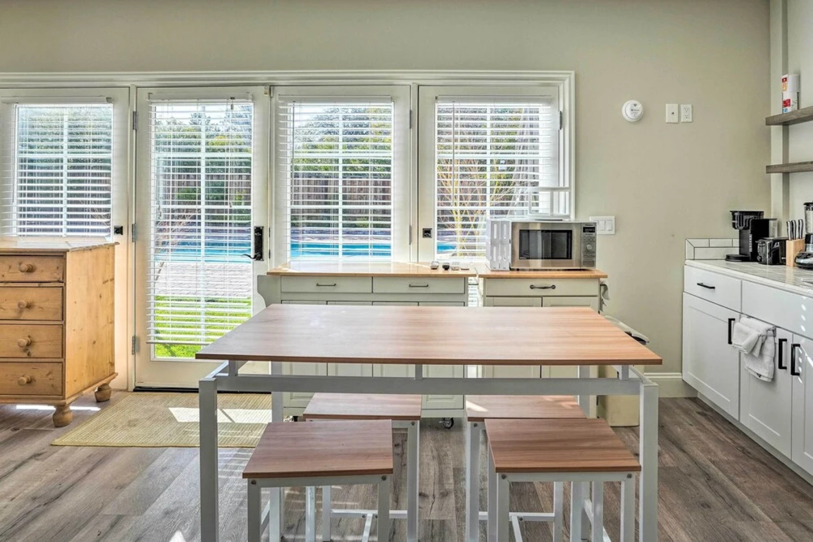 Pleasant Hill Studio w/ Pool & Hot Tub Access