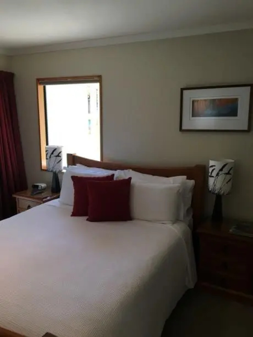 Wanaka Springs Lodge