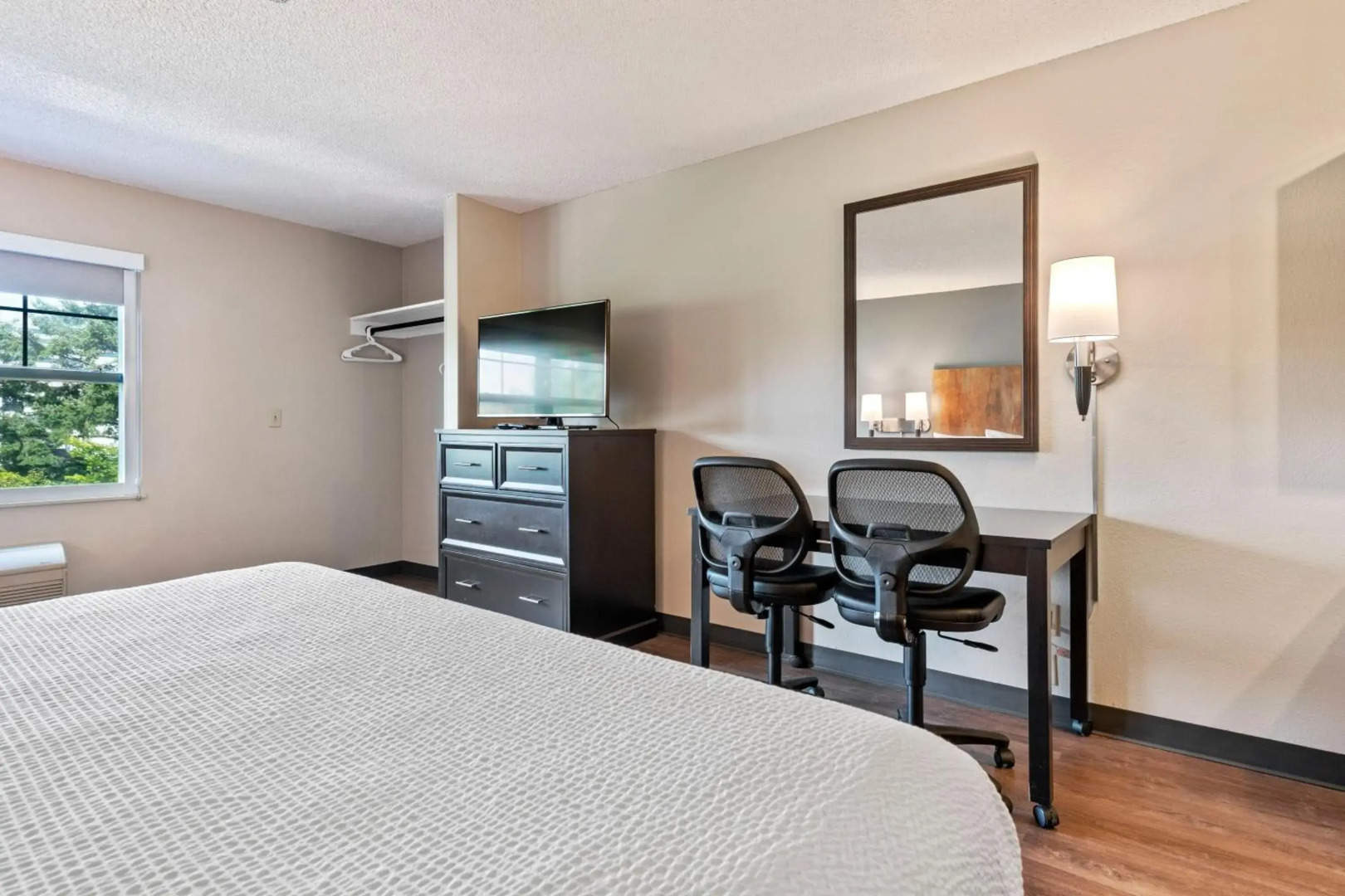 Extended Stay America Premier Suites Seattle Bellevue Downtown