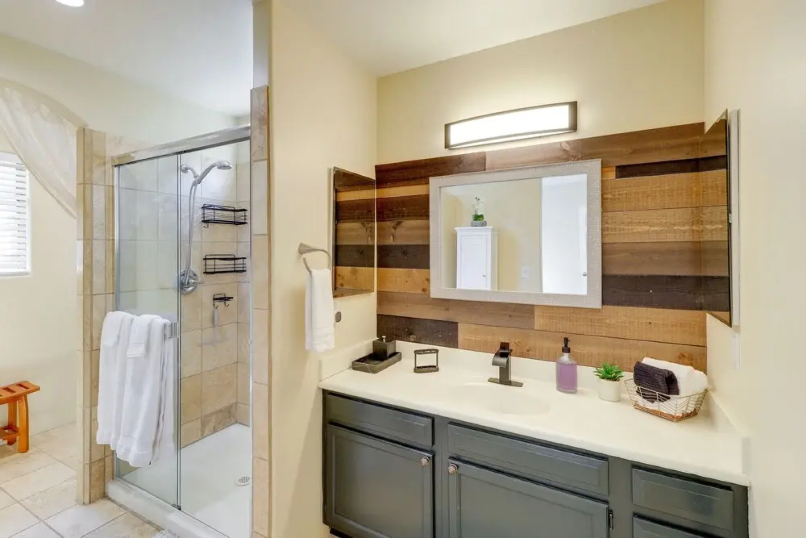 Payson Home w/ Yard, Fire Pit: 2 Mi to Downtown!