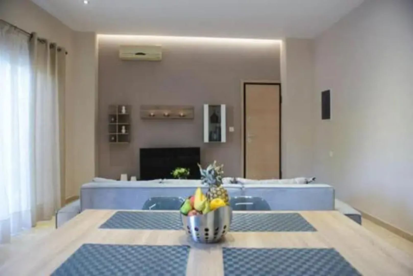 Alimos Modern Retreat Near the Beach