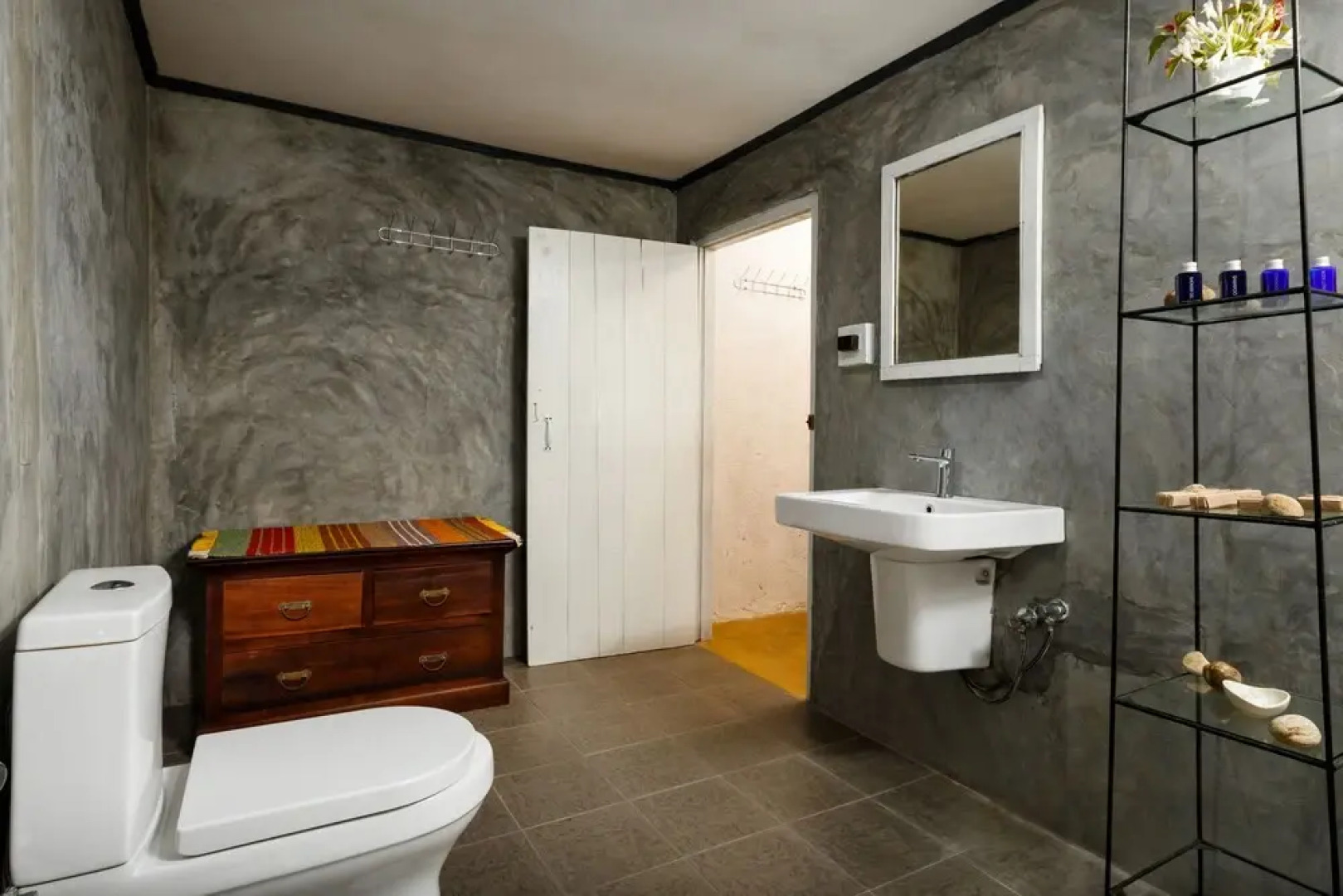 Meena Amma's Tea Experience