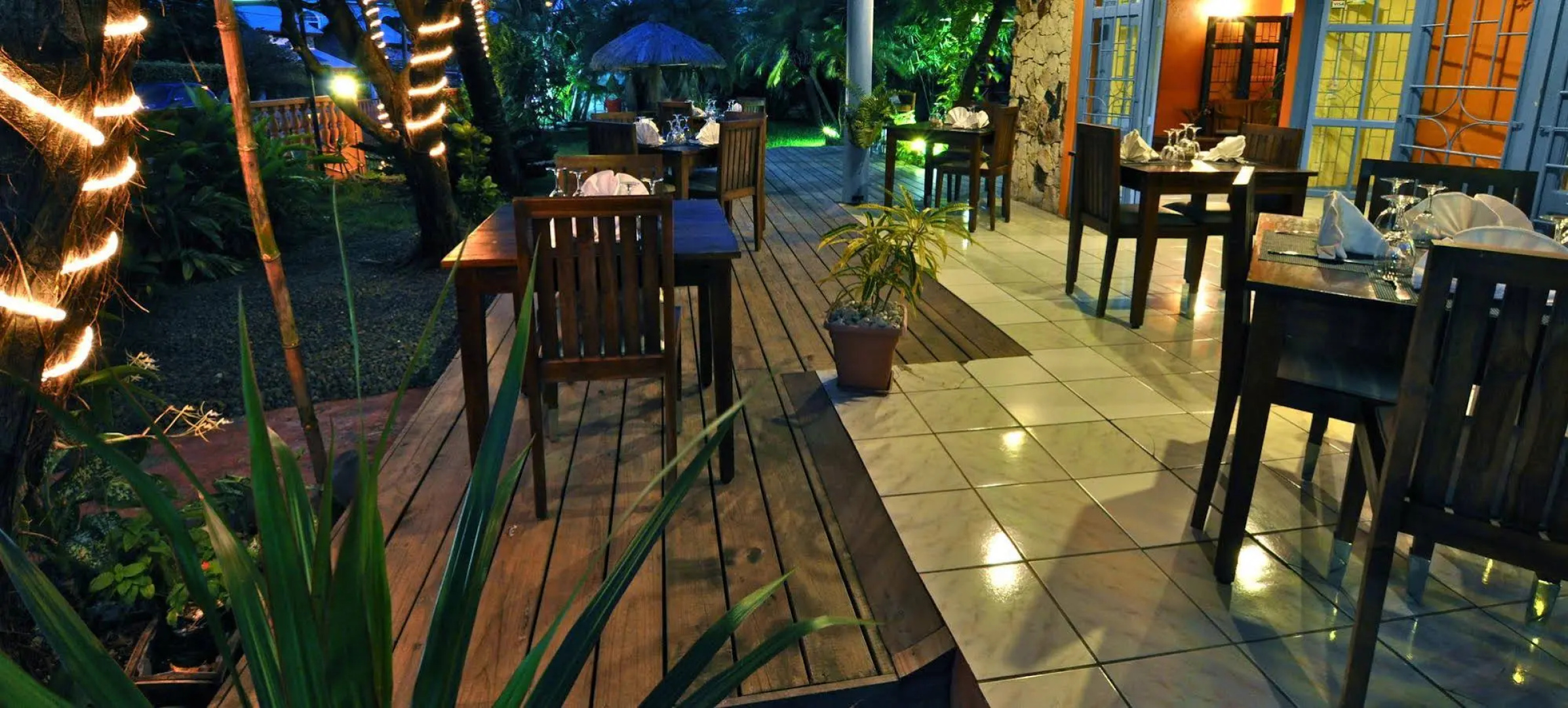 La Terrasse Inn