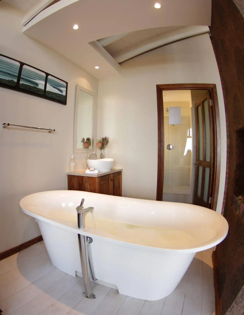 Shaloha Guesthouse on Supertubes