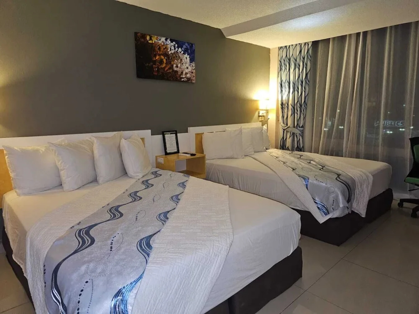 Golden Tree Hotel
