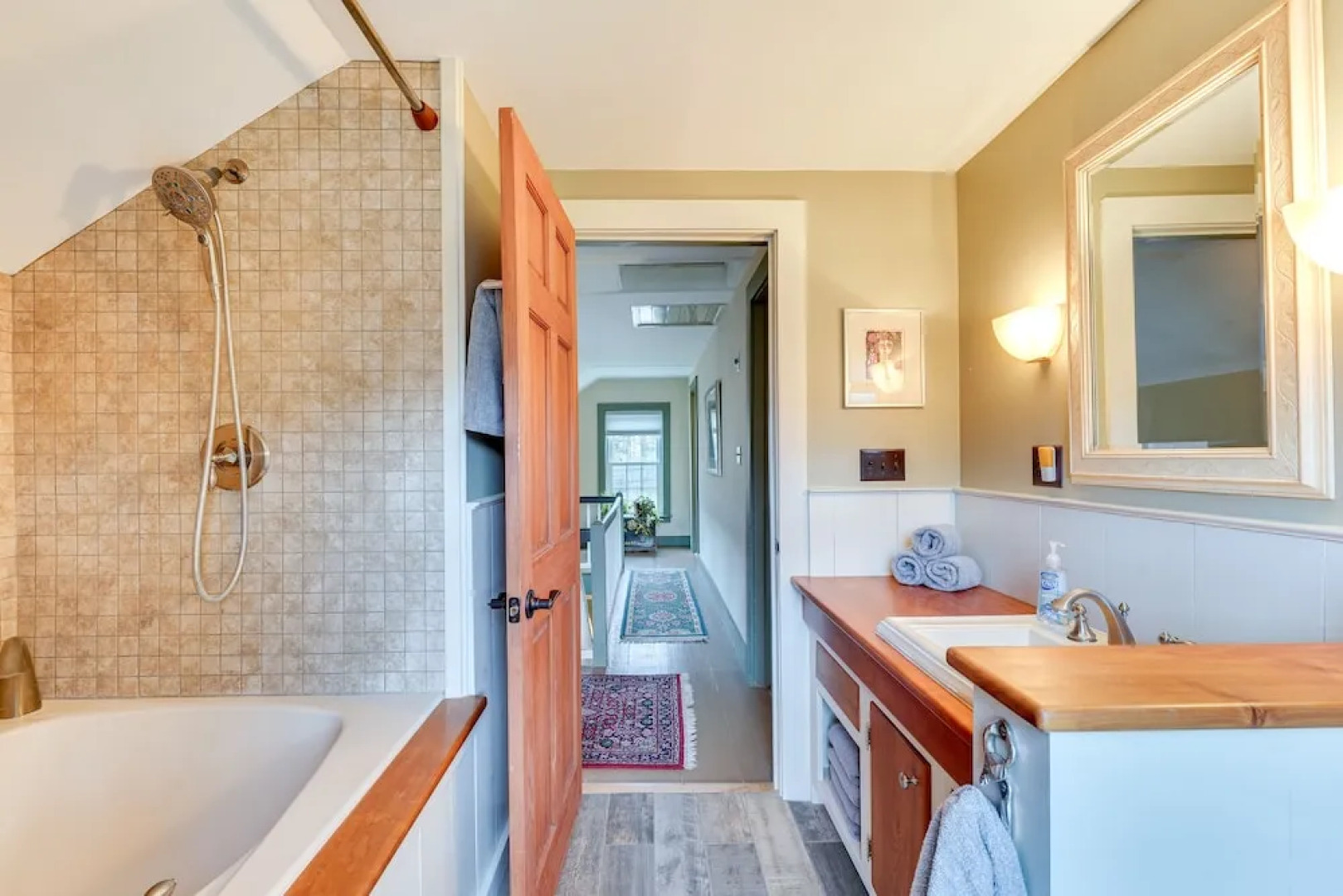 Manchester Center Home w/ Green Mtn Views!