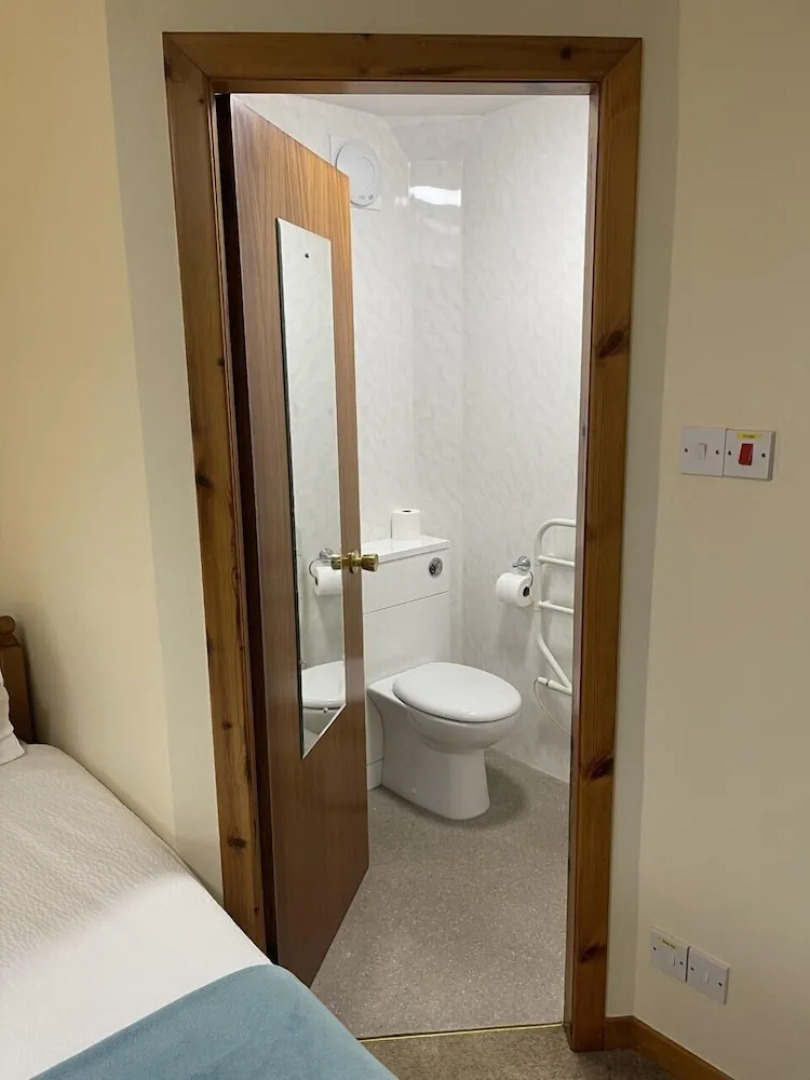 Royal Oak Guest House