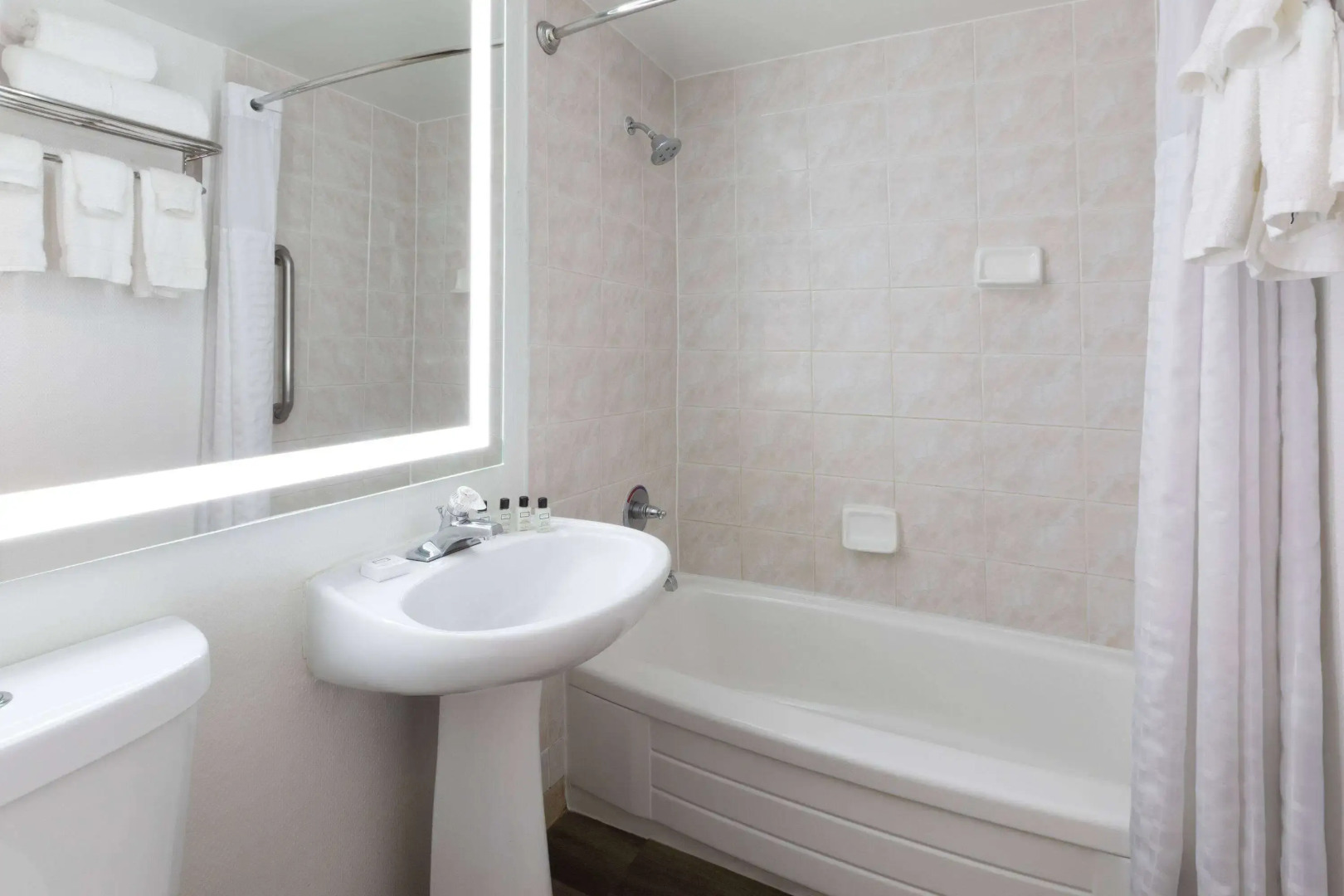 Wyndham Garden Norfolk Downtown