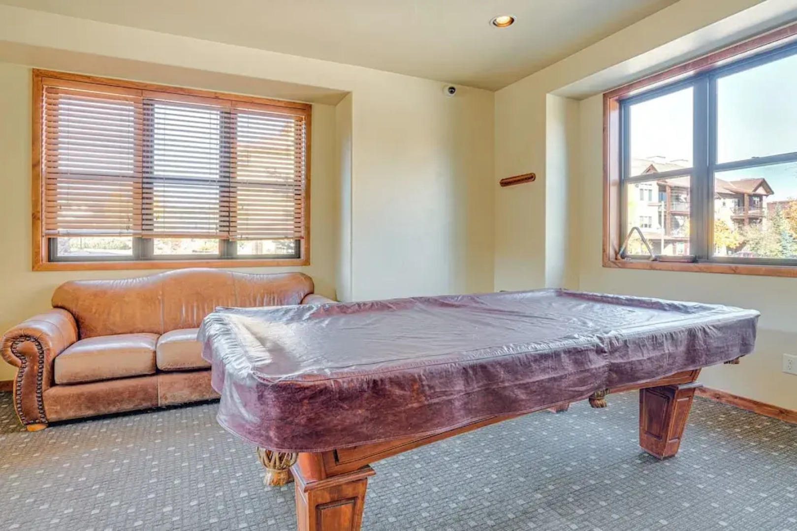 Downtown WP Condo w/ Pool: Steps to Concert Venue!