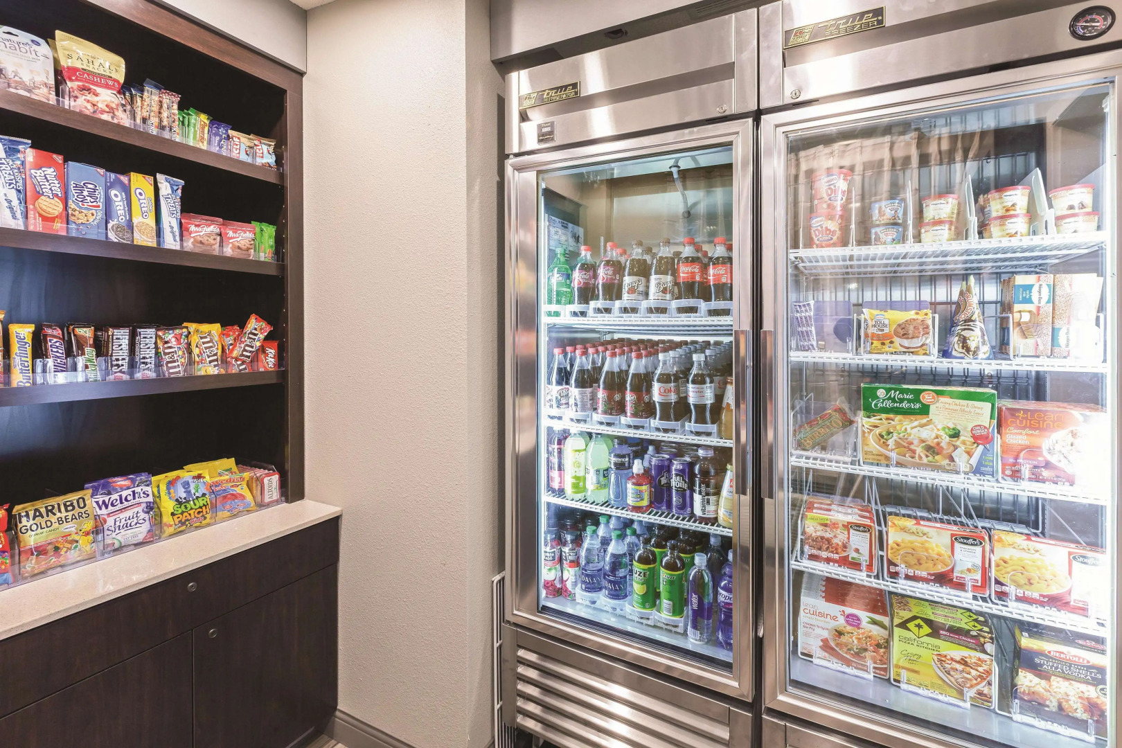 La Quinta Inn & Suites by Wyndham N Little Rock-McCain Mall