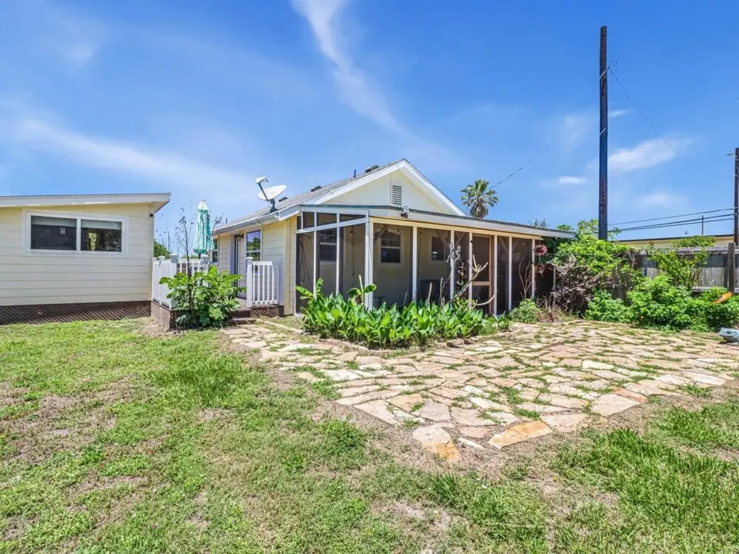 Wahini Wave Ap761 2 Bedroom Home