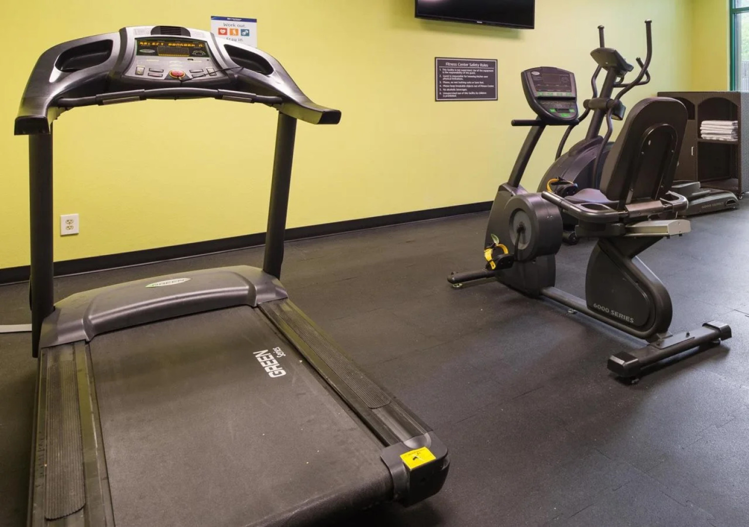 Best Western Plus Birmingham Inn & Suites