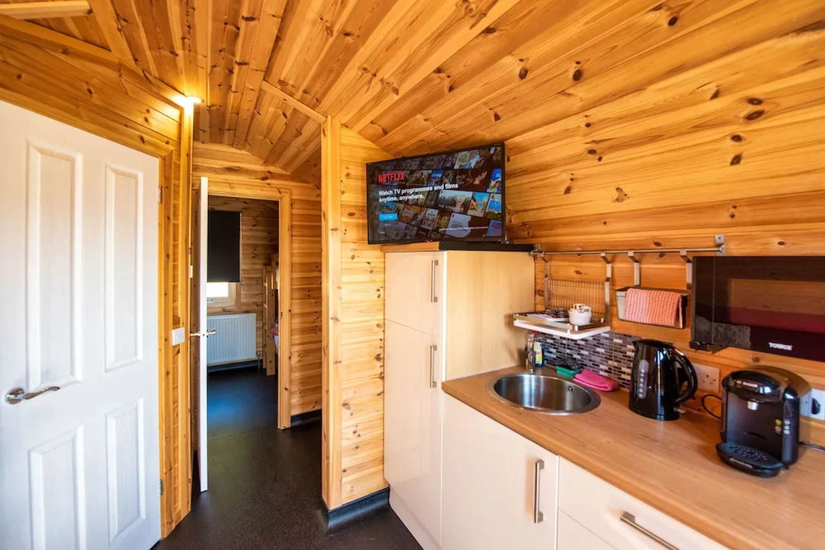 Tigh an Each B&B & Laggan Glamping