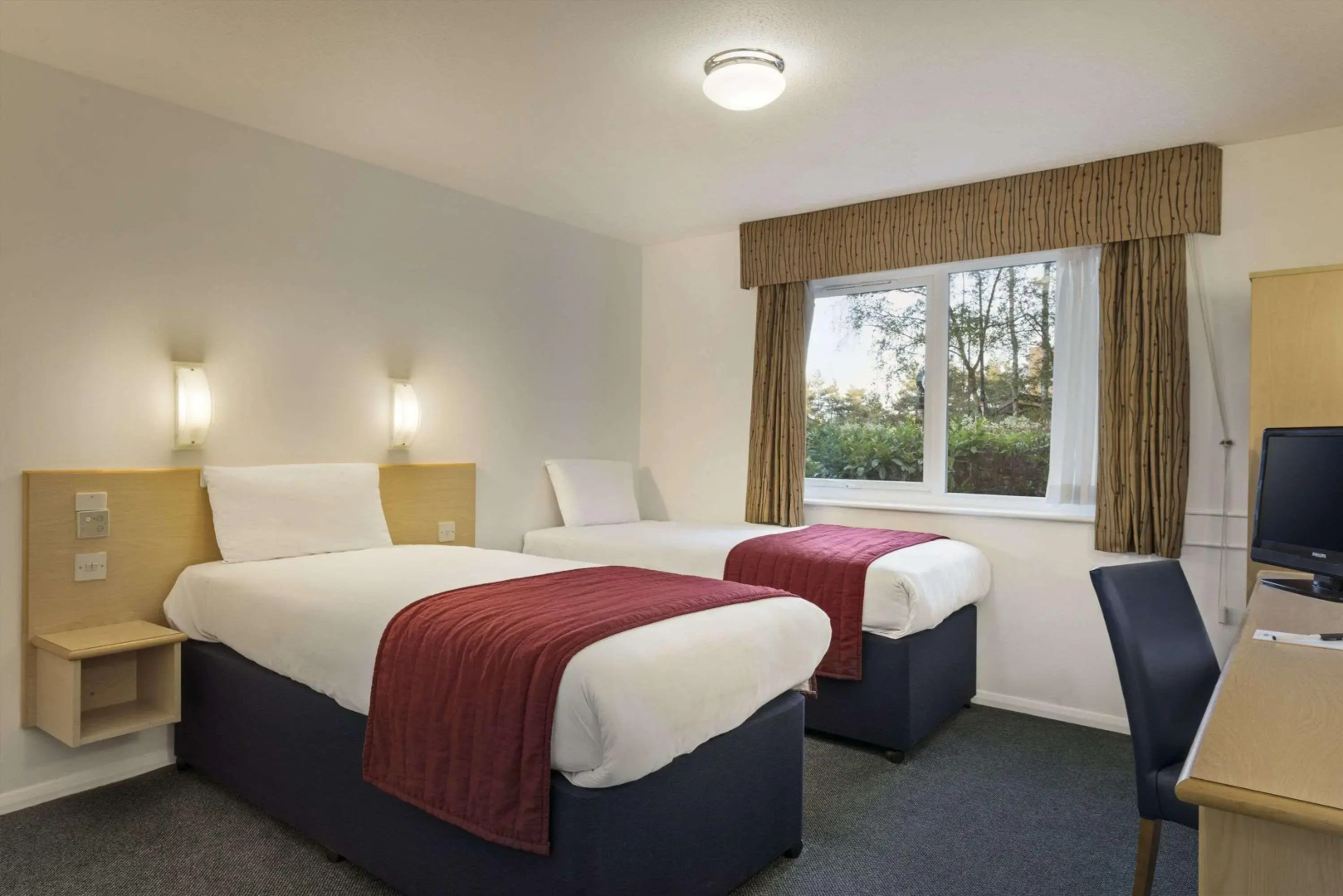 Days Inn By Wyndham Fleet M3