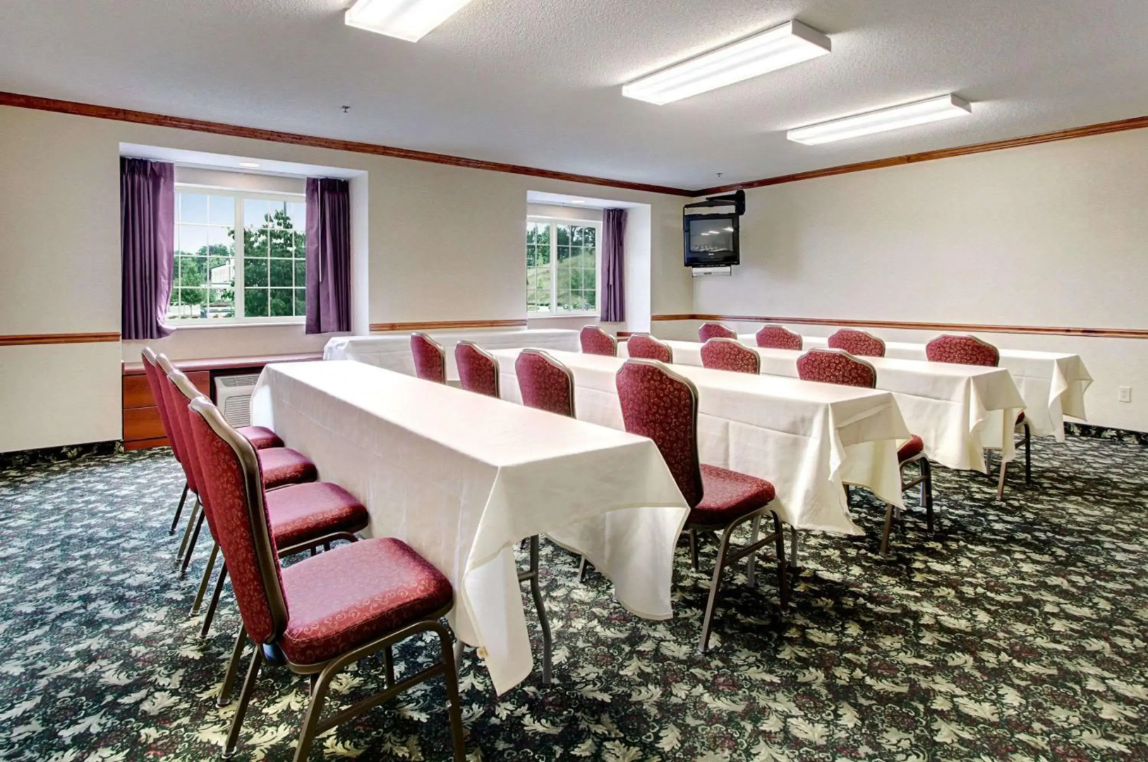 Microtel Inn & Suites By Wyndham Bridgeport