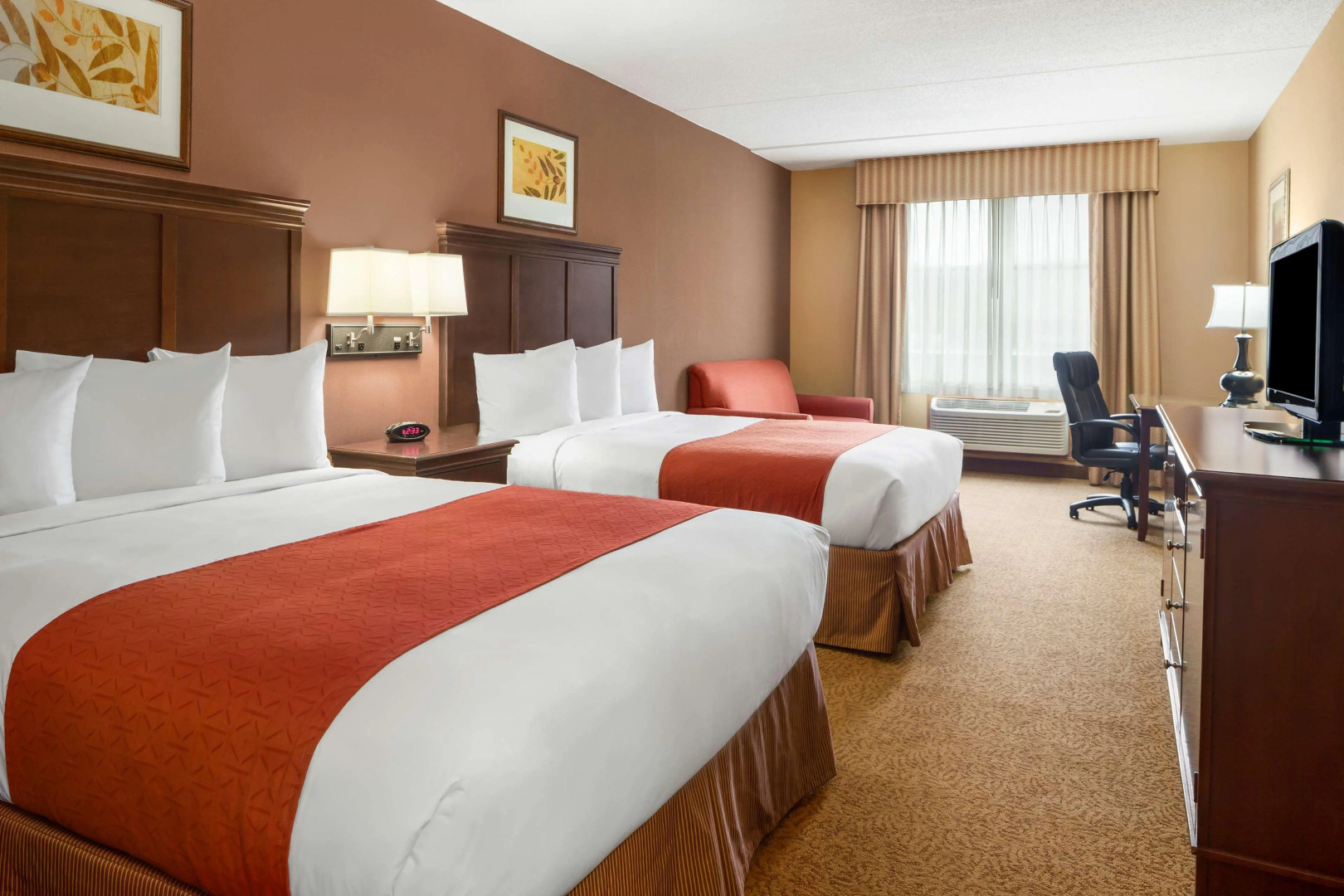 Comfort Inn & Suites Cuyahoga Falls - Akron