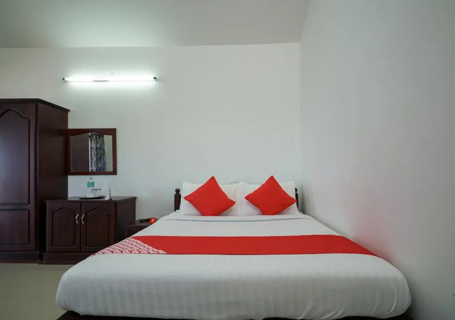 OYO 17217 Hide & Seek Resort