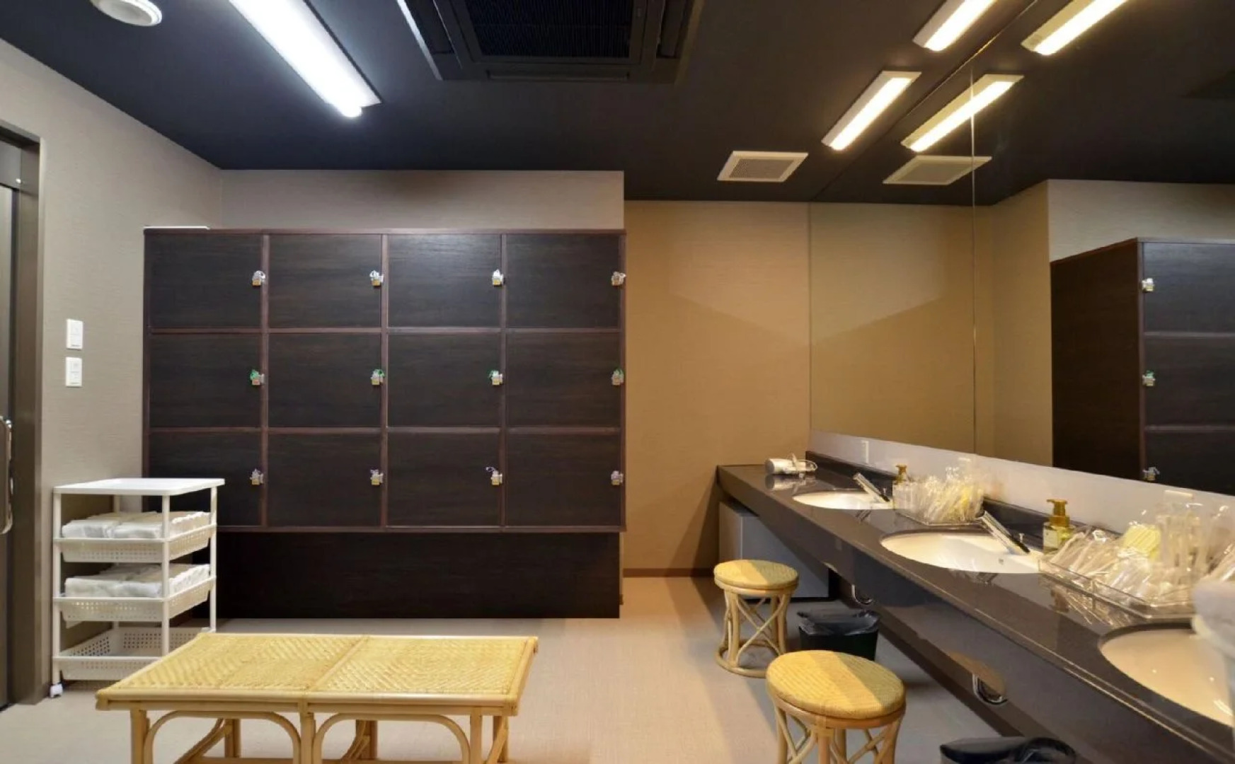 KIKITSU Station Hotel