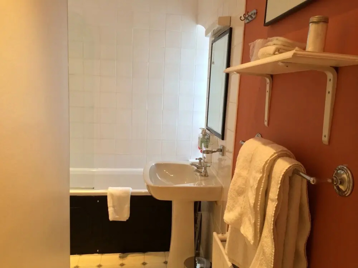 Orchard Club - Newton House