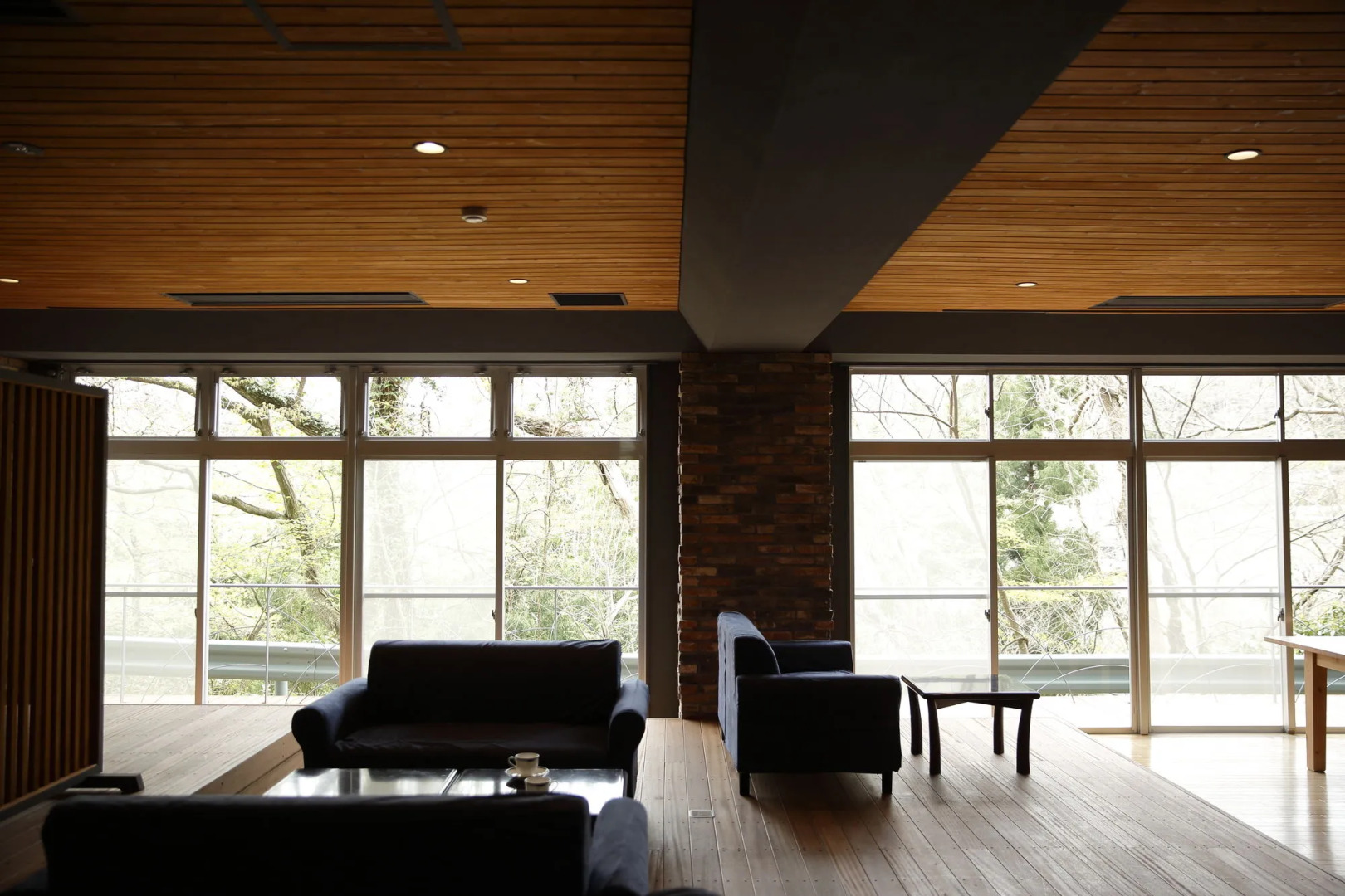 Kyou Bar Lounge & Inn