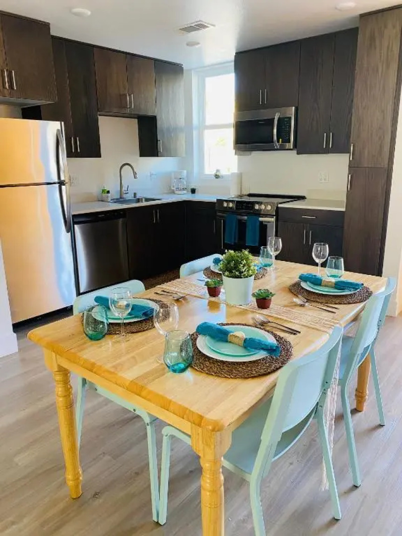 So. Cal Luxury Villa Mins from Beach