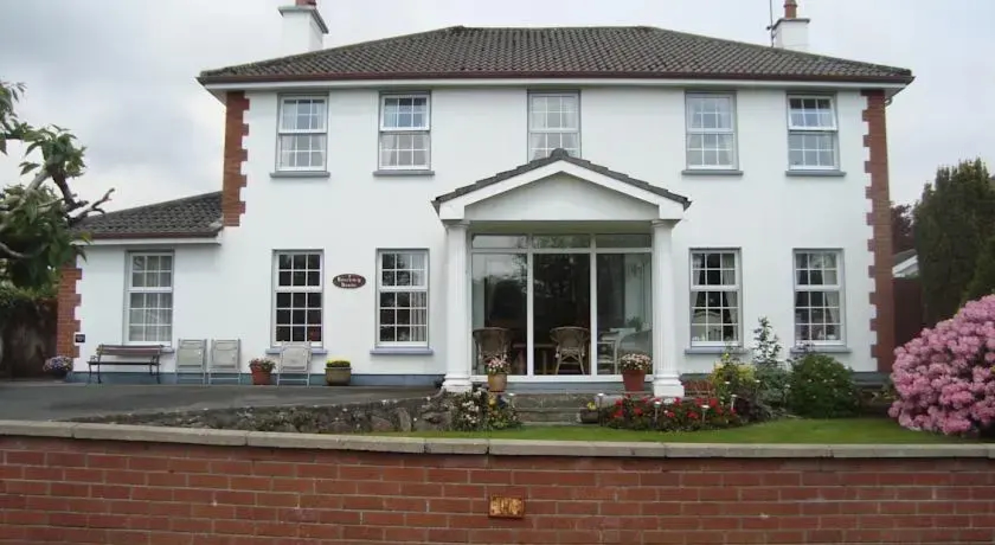 Knockmoy House B&B