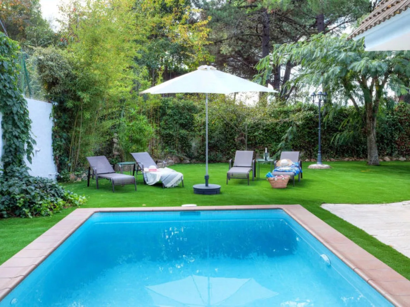 House Paradis Lloret de Mar