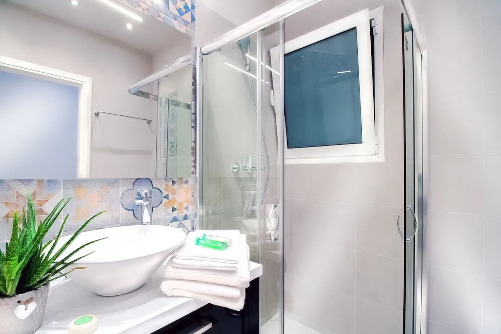 Alma Apartments South