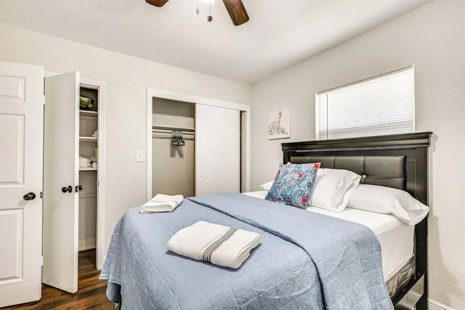 7 Mi to Busch Gardens: Lutz Home w/ Patio!